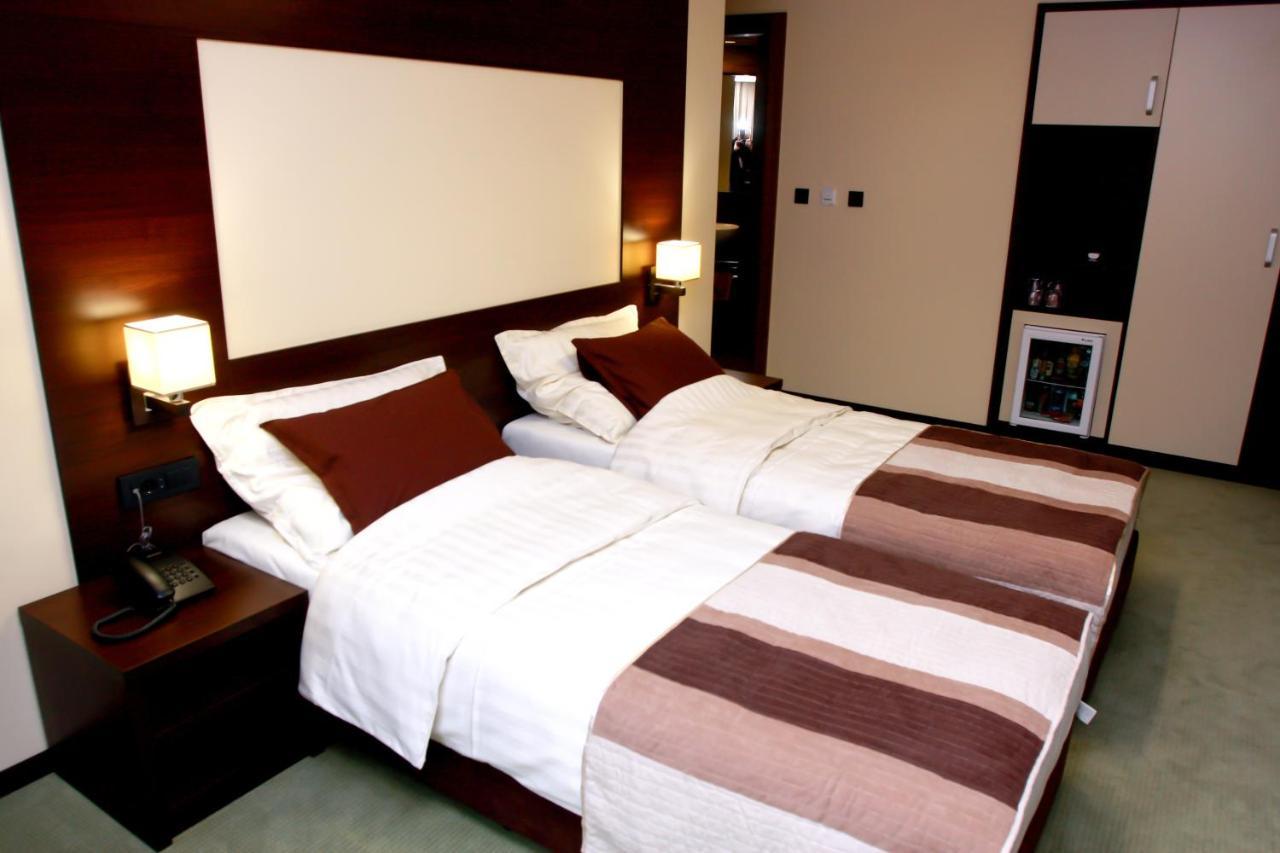 Boutique Hotel Golden Star Тузла Номер фото